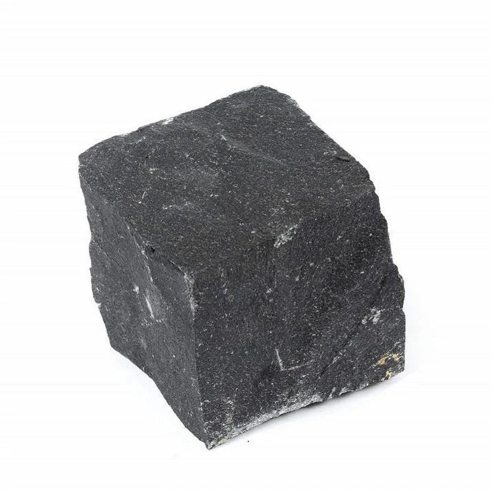 Kleinpflaster aus Basalt | 6x8x8 | allseits gespalten